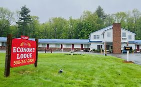 Economy Lodge 682 Main St Sturbridge